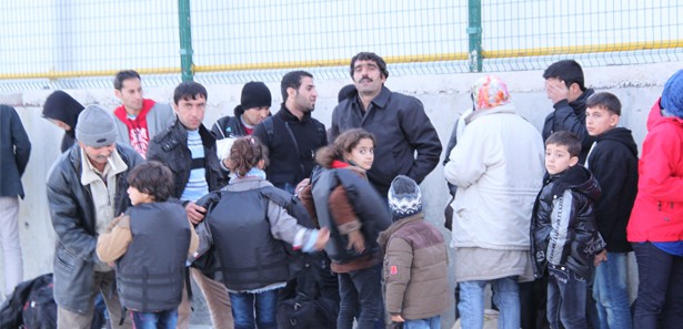 Mısırlı STK'lardan Suriyeliler'e yardım