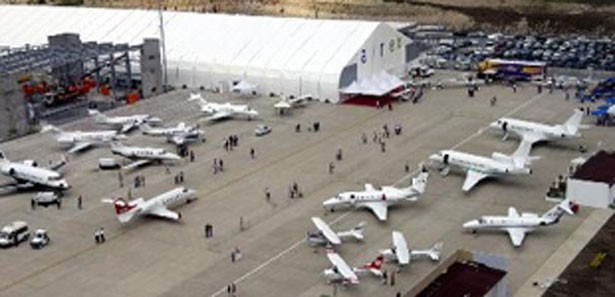 Şam Havaalanı'na sivil uçuşları durdurdular