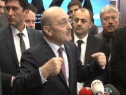 Törenle kazma vuruldu