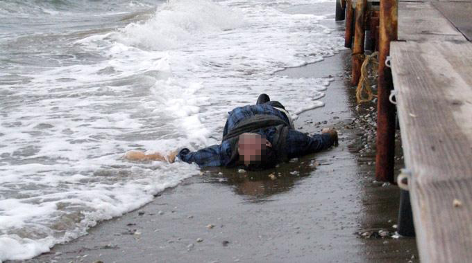 Sahilde ceset bulundu