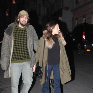 Orçun ile Cemre elele yakalandı