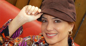 Deniz Uğur sunucu oluyor