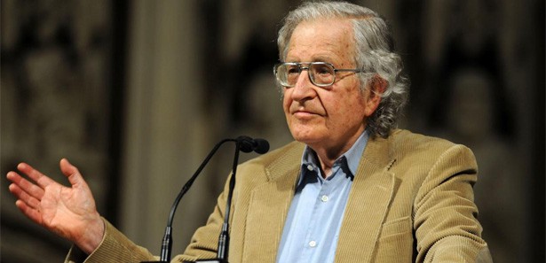 Noam Chomsky Türkiye'ye geliyor