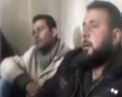 ÖSO komutanı kurmaylarıyla bir arada