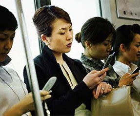 1 milyar cep satıldı!