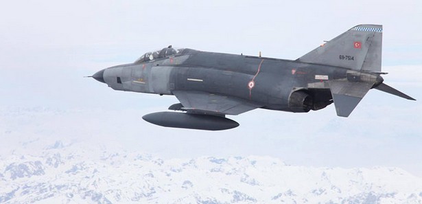 F-16 savaş uçakları sınır bölgelerini bombaladı