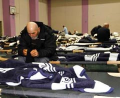 Polis merkezi evsizlerin yuvası oldu