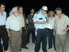 Kamyon üç tekerliye çarptı: 3 yaralı