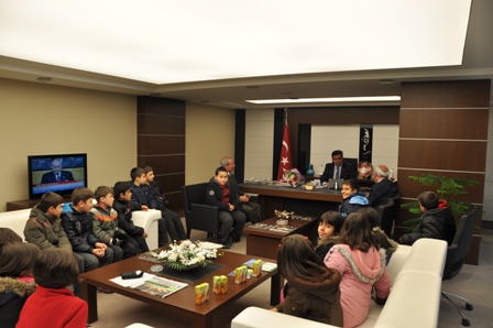 Meram Belediye Başkanı Serdar Kalaycı Özel Başaklı öğrencilerle