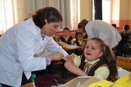 Seydişehir'de öğrenciler aşılandı