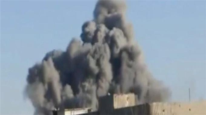 Savaş uçakları İldib'e ölüm yağdırdı