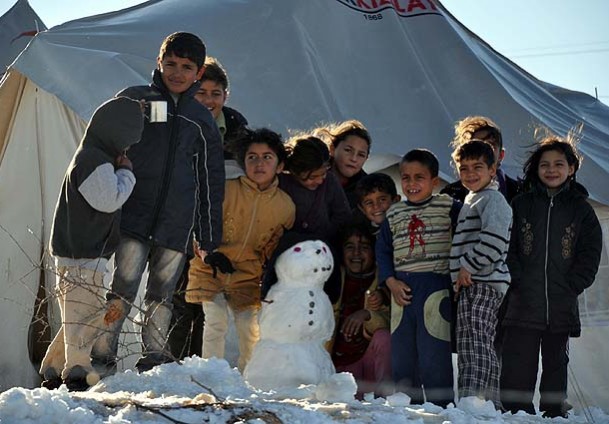 Çadır kent beyaza büründü