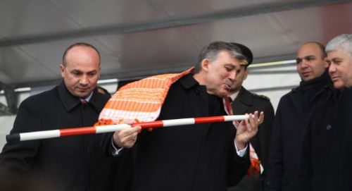 Cumhurbaşkanı Gül cirit attı