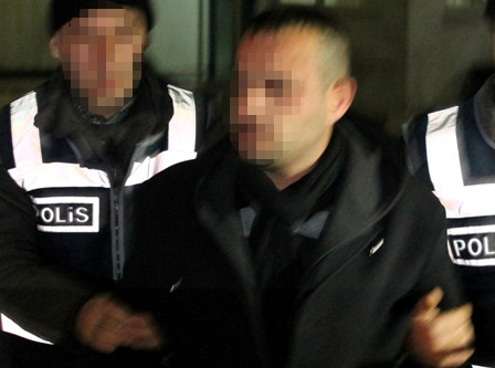 Karısını öldü sanıp sokağa atmış