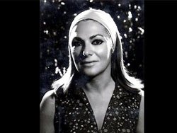 Ünlü sanatçı Alev Sururi öldü