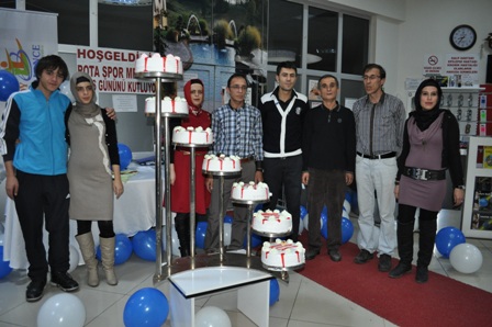 Rota yaş gününü basınla kutladı