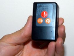 Panik butonuna kolye ve bileklik kamuflajı