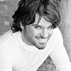 Güzel bir aşk istiyor