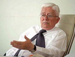 Tarhan Erdem: Öcalan'ı 10 seneye TBMM'de görebiliriz