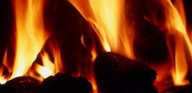 4 kişilik aile sobadan zehirlendi