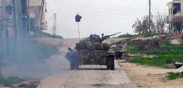 Bombardıman altındaki Taftanaz harabeye döndü