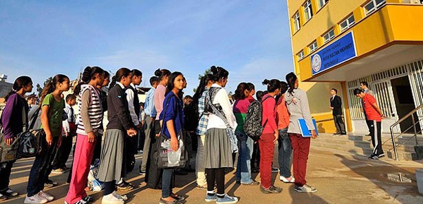 Akçakale'de yeniden ders başı yapıldı