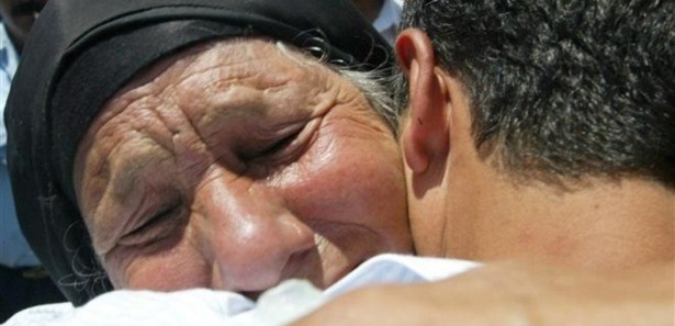 Irak hükümeti suçsuz mahkumlara 'pardon' dedi