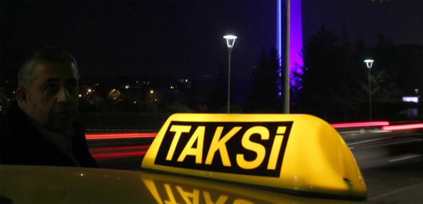 Taksiciler, turistler için İngilizce öğreniyor