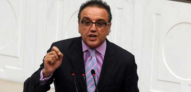 Sırrı Sakık'tan Bülent Arınç'a övgü