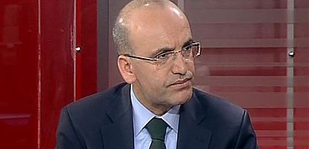 Maliye Bakanı bu yıl Davos'a gitmeyecek!