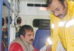 Kaldırımdan düşerek hastanelik oldu