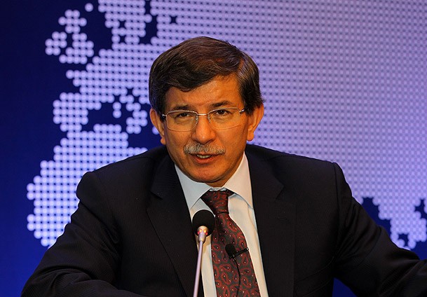 Davutoğlu Editör Masası'na konuk olacak