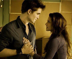 Bir kez daha terk etti