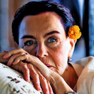 "70'ine de gelse kadın kadındır"