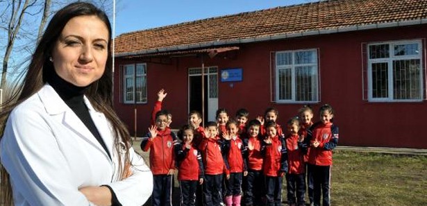 Öğretmenlere örnek olacak bir öğretmen!