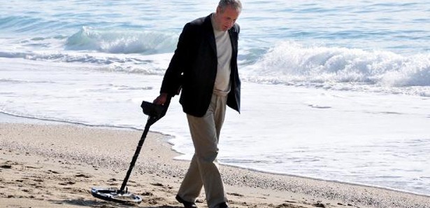 Yazın kaybolan altınları kışın buluyorlar