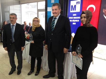 İş garantili kursları bitirenler sertifikalarını aldılar