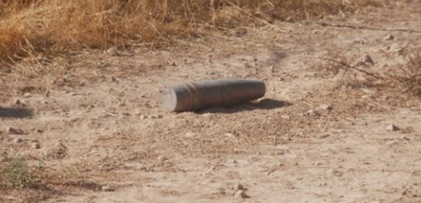 Ceylanpınar'da arazide top mermisi bulundu