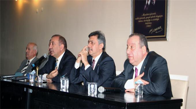 Cuma namazı polemiği