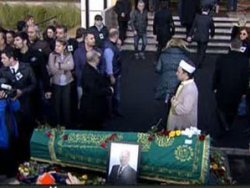 Birand'ın cenazesinde ilk tekbiri Hakan Şükür getirdi