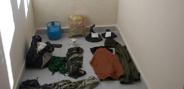 İran sınırında PKK sığınağı ele geçirildi