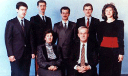 Esad'ın annesi Suriye'yi terk etti iddiası