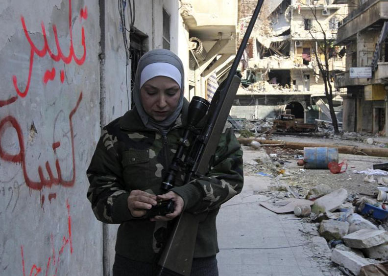 Bu da Suriye'nin kadın Guevara'sı