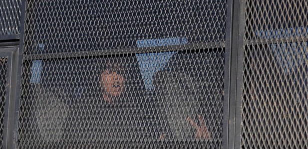 DHKP-C'de 9 avukata tutuklama