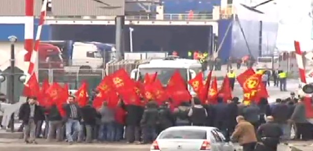 İskenderun Limanı'nda patriot eylemi