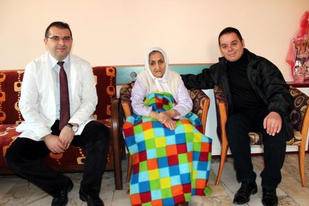 Adnan Tayfun'un annesi sağlığına kavuştu