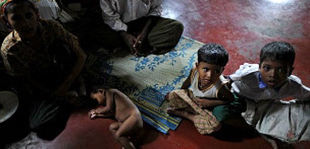 Arakan Müslümanlarını kaçakçılara satıyorlar