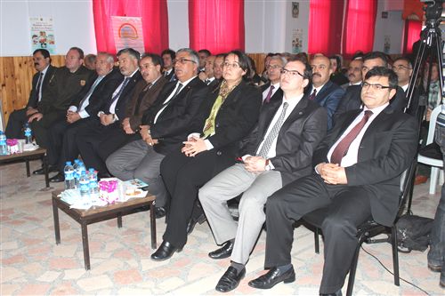 Hüyüklü kadın çiftçiler ve ev kadınları güvenilir gıda eğitimi aldı