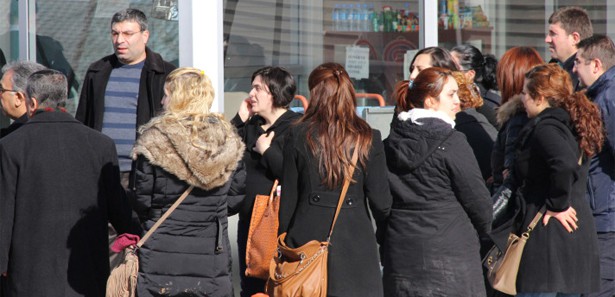 Acılar, Seda'nın peşini bırakmadı