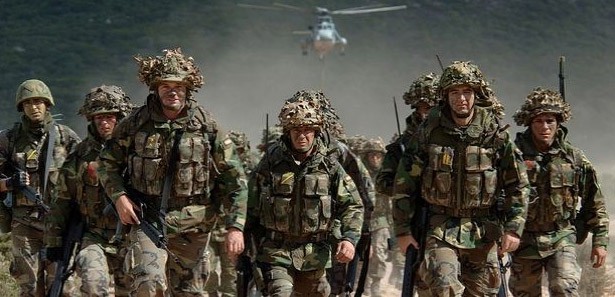 Afganistan'da NATO askeri öldü